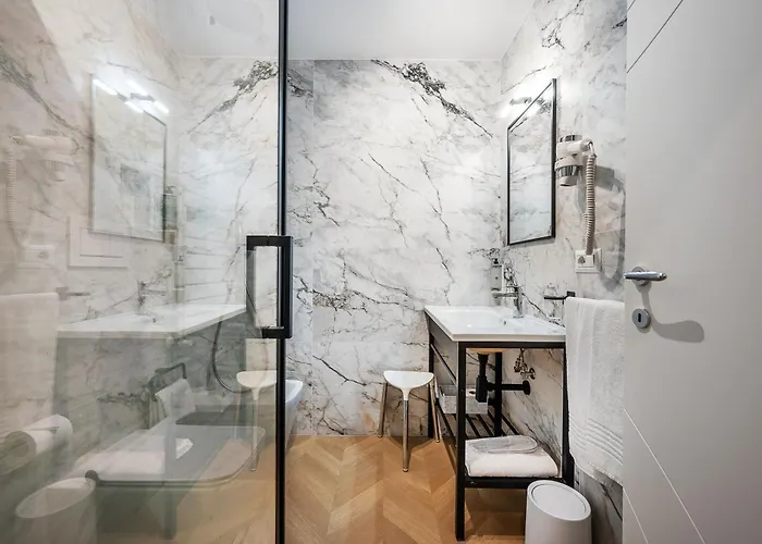 Colonna Konukevi 4*