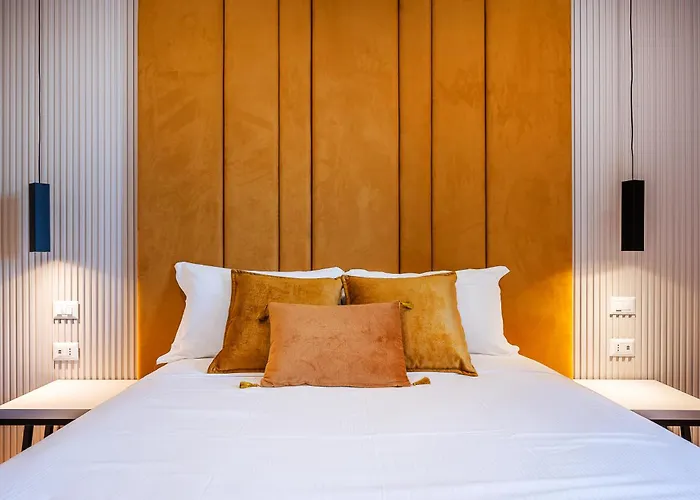 Colonna 4* Roma